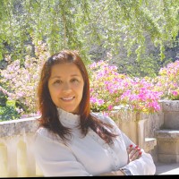 Claudia de Almeida