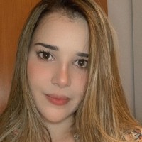 Glenia Aguiar