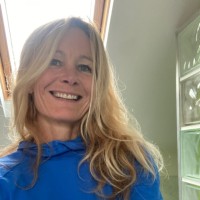 Sandra Dubost