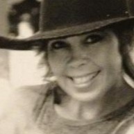 Lora Wolkos