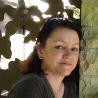 Julianne Davenport