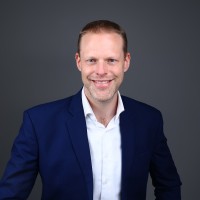 Hans Bakker