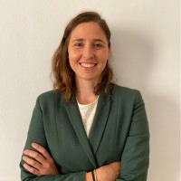 Velia Alaminos
