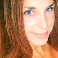 Linsey R