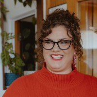 Bonnie Tuttle