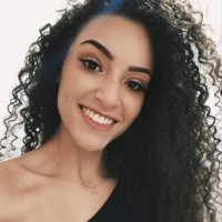 Camila Dos Santos Carvalho