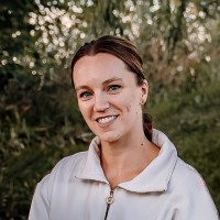 Julia Larson