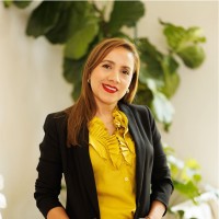 Alexandra Vera-Nunn, MBA International Business Finance