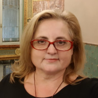 Ildiko Toth