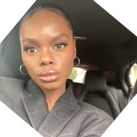 Laura Momoh