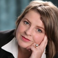 Katharina Stolzenberg