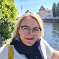 Claudia Salzer
