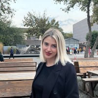 Dilara T.