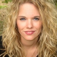 Elizabeth Peterson
