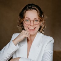 Katie D.