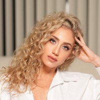 Jenna Holtzman