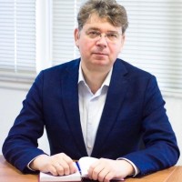 Дмитрий Харламов