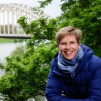 Suzette Elias-Smale