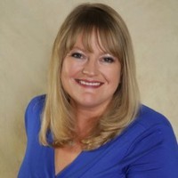 Julie Phelps