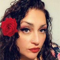 Rosana Larrinaga R.N.