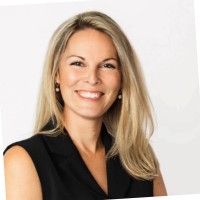 Annick Paradis, CRHA