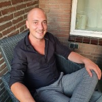 Dennis van der Does