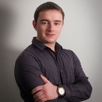 Artem Manzhura