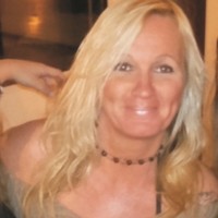 Nancy Holt