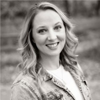 Lyla Ruesewald, Cpcu