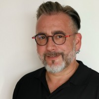 Robert Schön