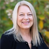 Nancy Muir