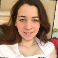 Karolina Van Oostenbrugge