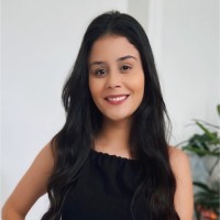 Larissa Souza