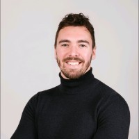 Etienne Her