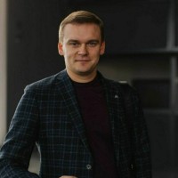 Sergey L.