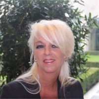 Esther Van Helmond