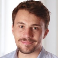 Simon Zwinge