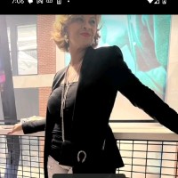 Valorie Woodard