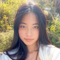 Stephanie Huang
