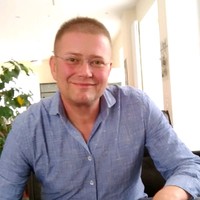 Ralf M.