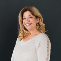 Eva Camacho, Pmp