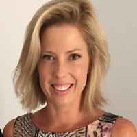 Linda Stevens