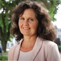 Wenche P Dehli