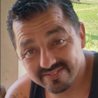 Robert Tamayo
