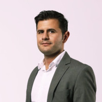 Cem Yilmaz