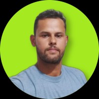 MAX TAYLLOR BARCELOS