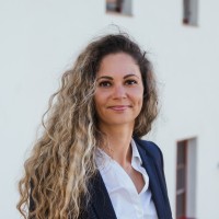 Stefanie L.