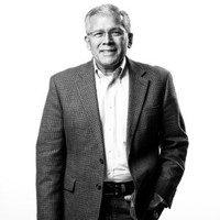 Ricardo J Hernandez