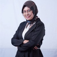 Esti Apriliyani