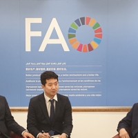 Si Young Park
